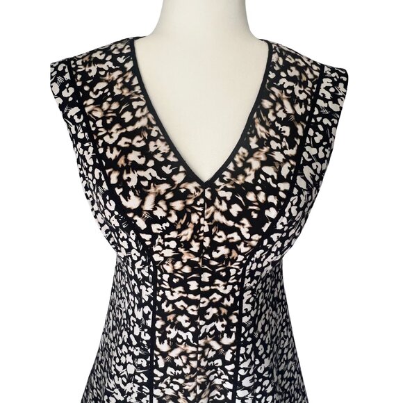 Nanette Lepore Librarian Animal Print Fit and Flare Dress – Size 2 - EUC - Picture 4 of 6